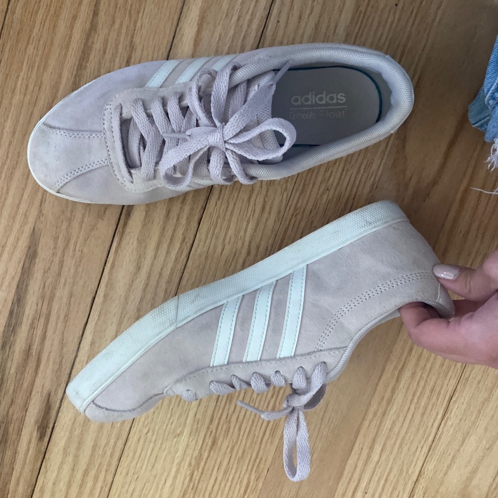 Adidas Beige Sneakers with White Stripes - Picture 4 of 5